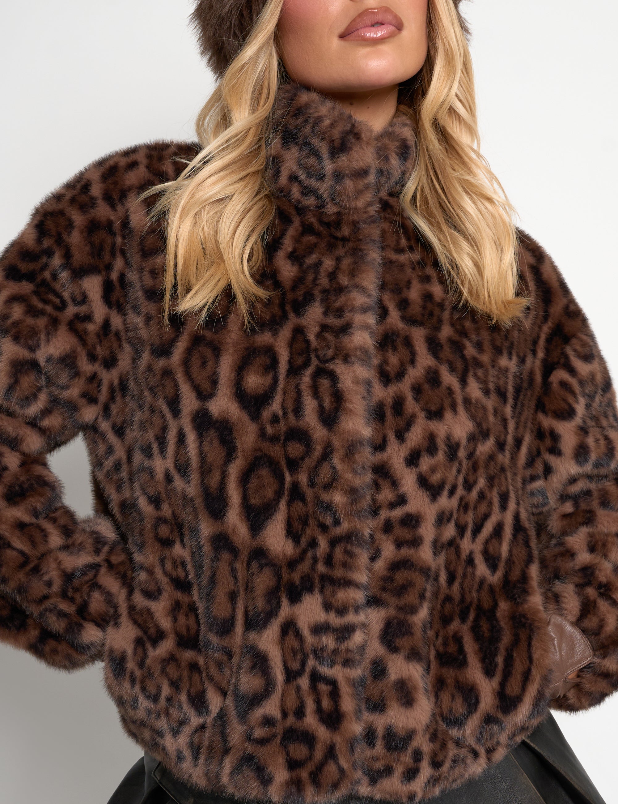 Short Faux Fur Jacket Leopard