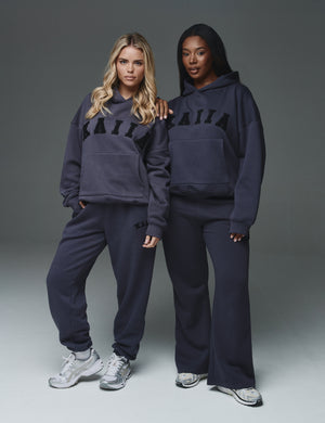 Kaiia Logo Wide Leg Sweat Pants in Dark Grey