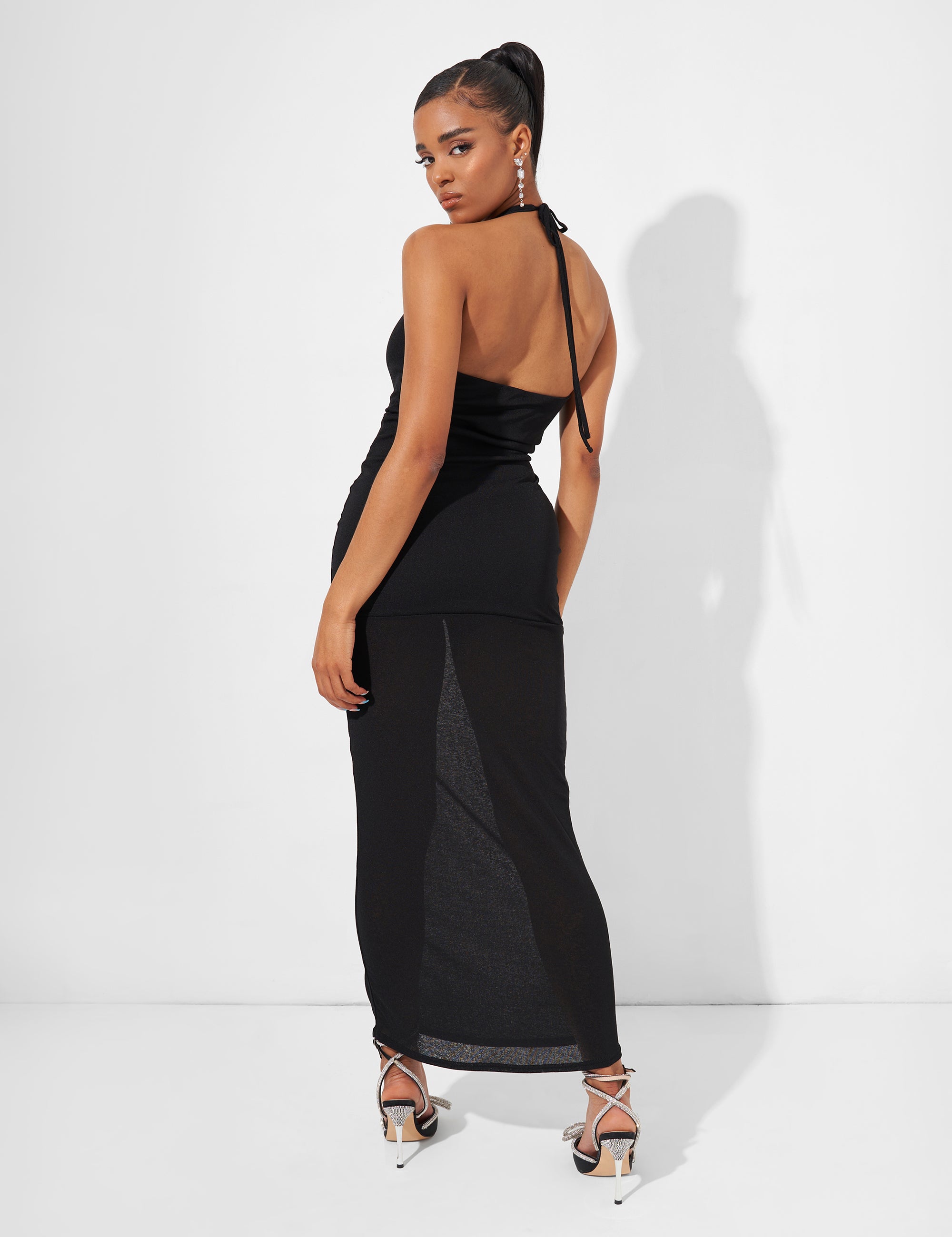 Maxi dress clearance plunge