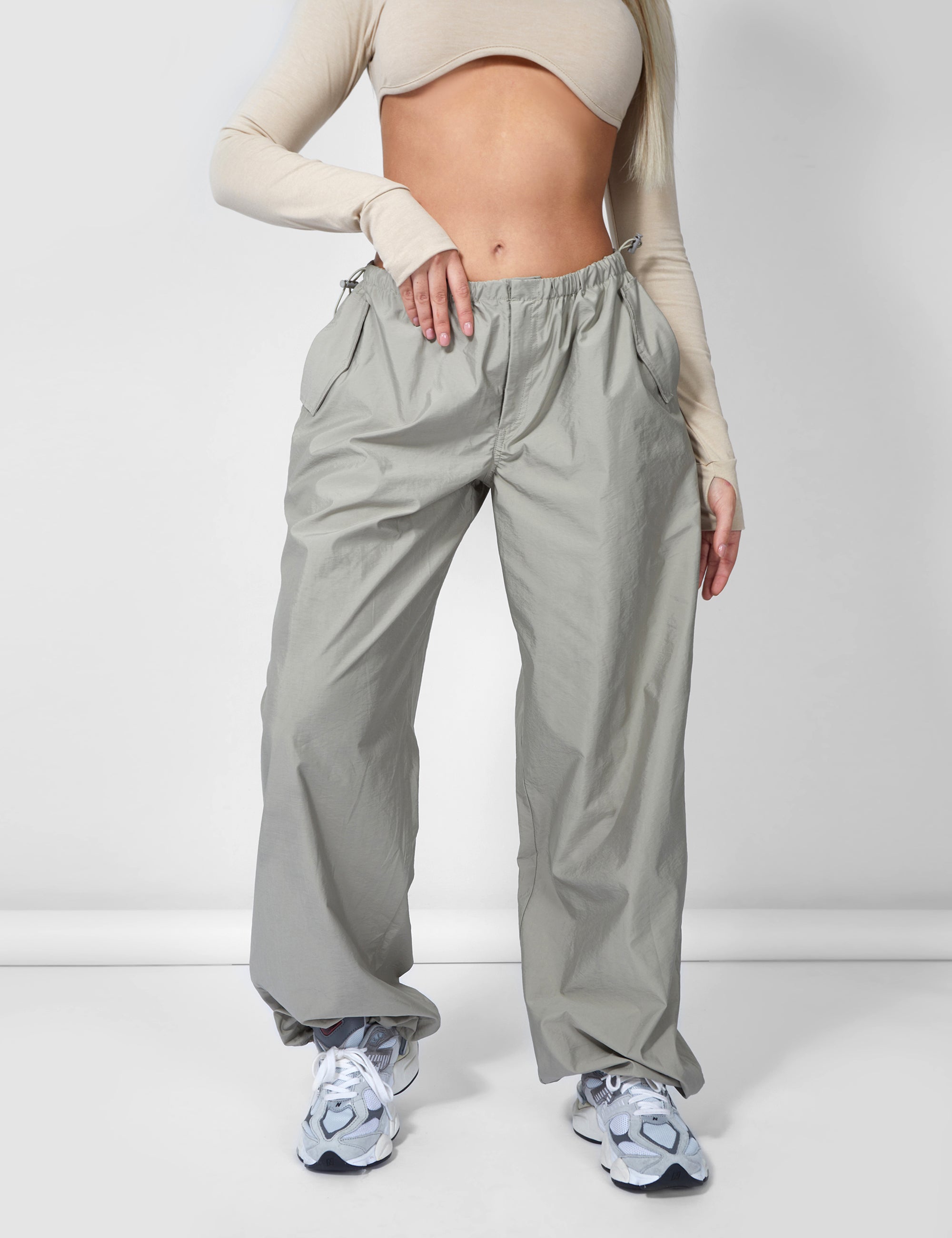 Reflective joggers store missguided