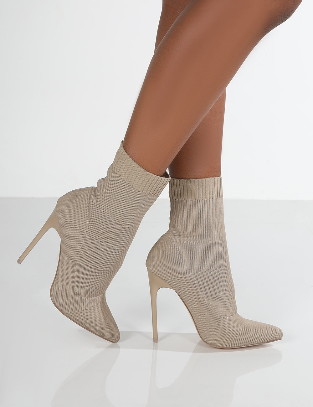 Camel sock clearance booties