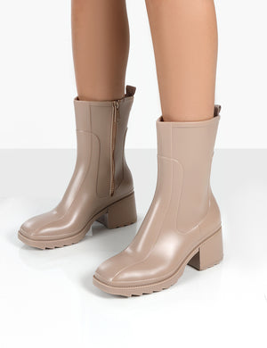 Rainyday Beige Chunky Zip Up Heeled Wellies