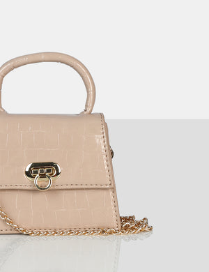 PrettyLittleThing White Croc Chunky Chain Shoulder Bag in White